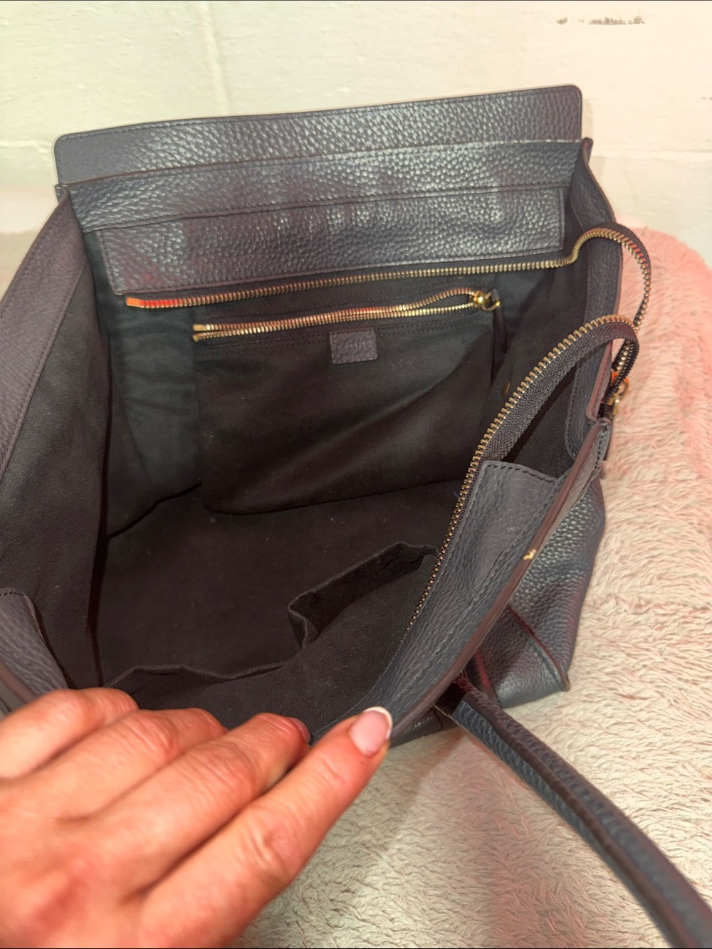 Celine grey Lamb skin Tote with Gold Zip Detail - Picture 5 of 7